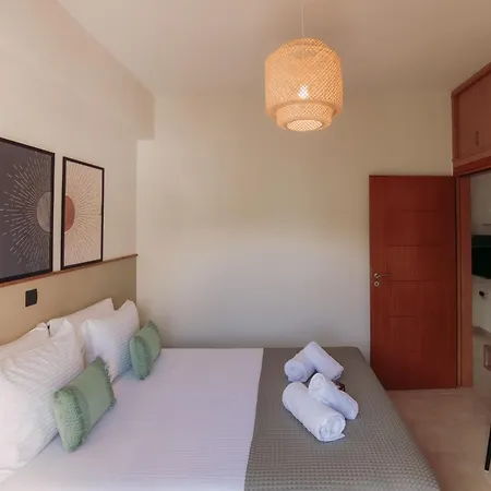 Ibis Apartments Chania,Close To The Beach Chania  Exterior photo