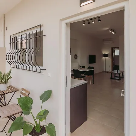 Ibis Apartments Chania,Close To The Beach Chania  Exterior photo