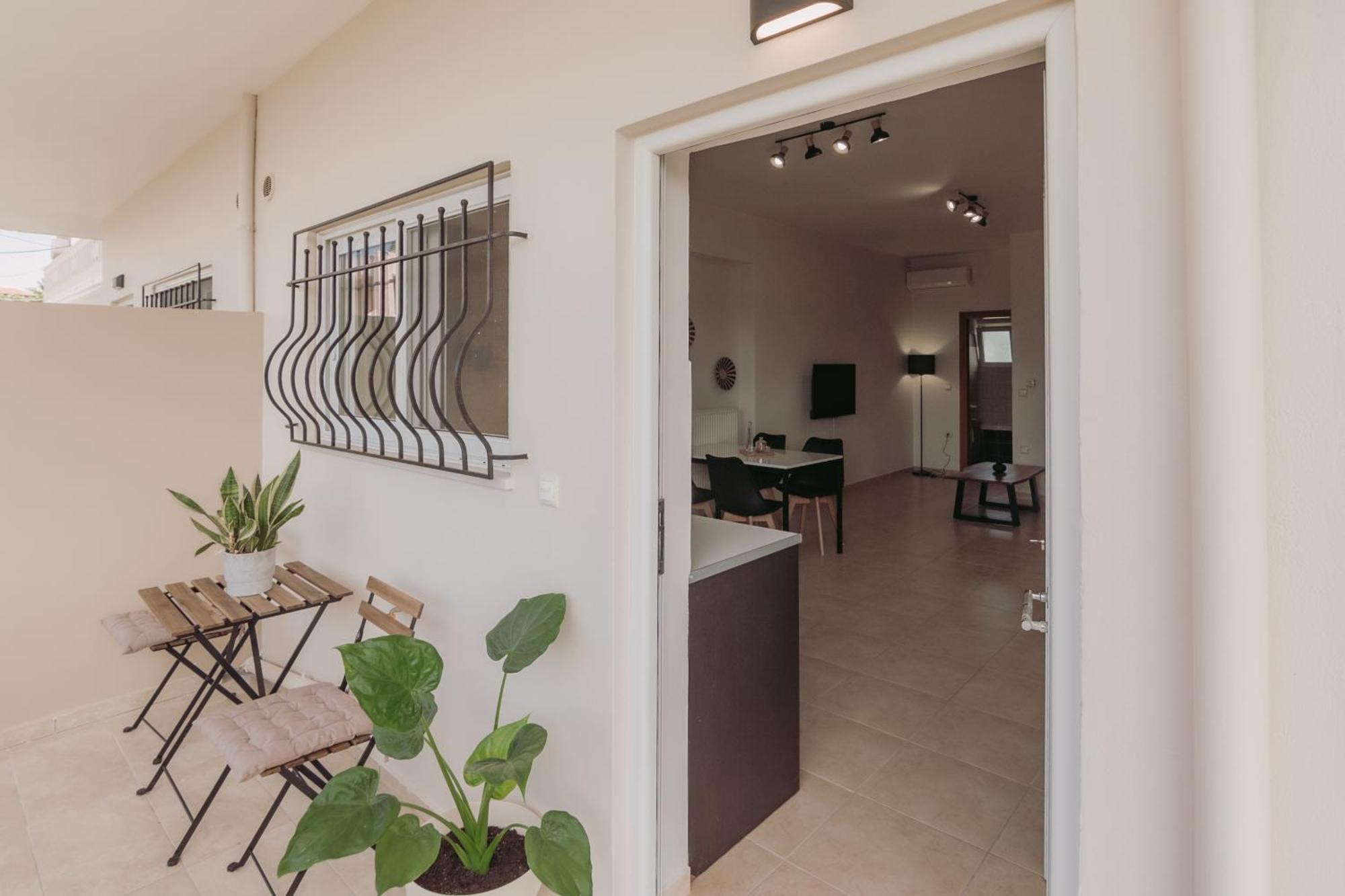 Apartment Ibis Chania,close To The