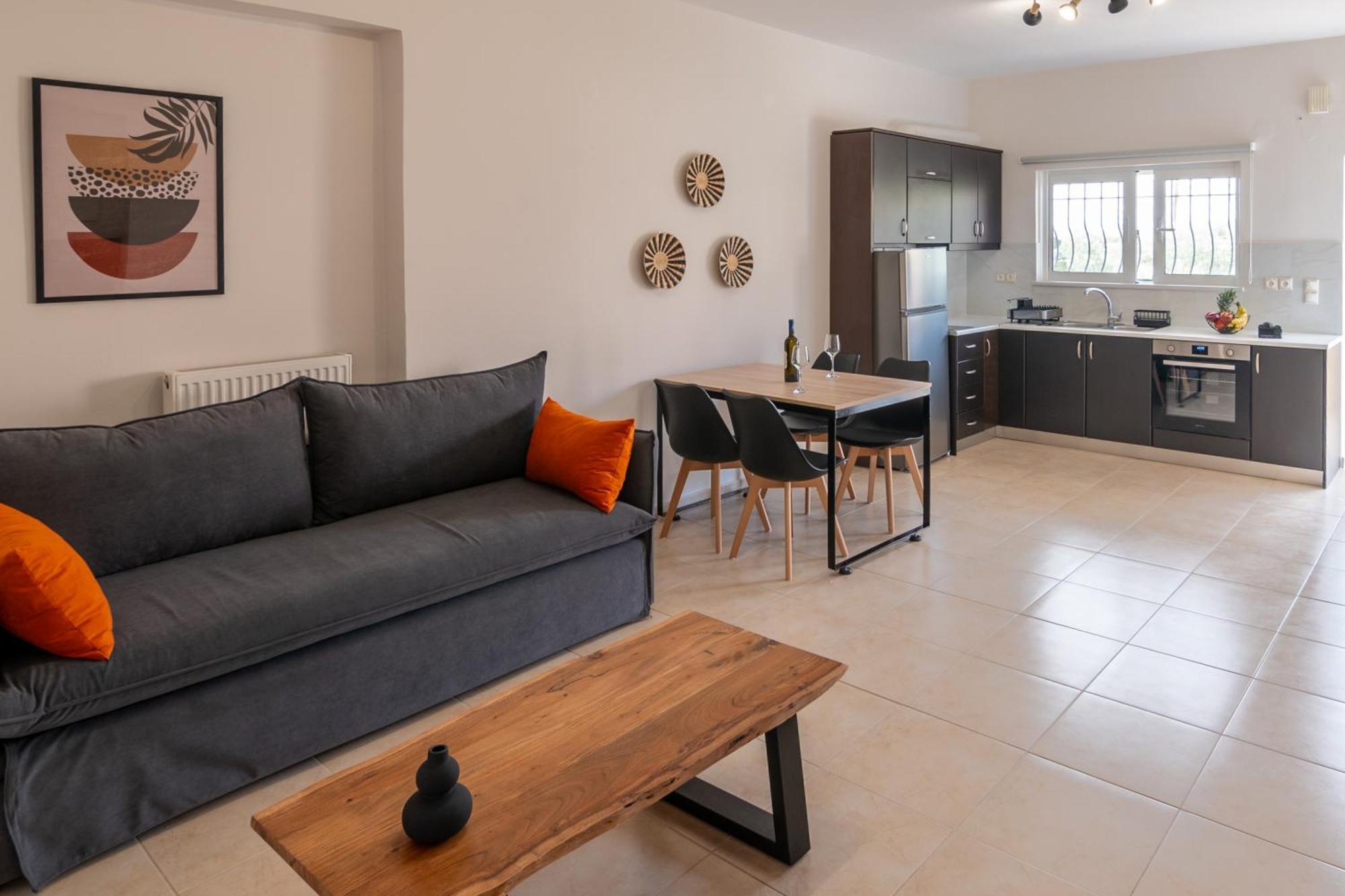 Apartment Ibis Chania,close To The